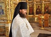 Игумен Тихон (Першев) на молебне